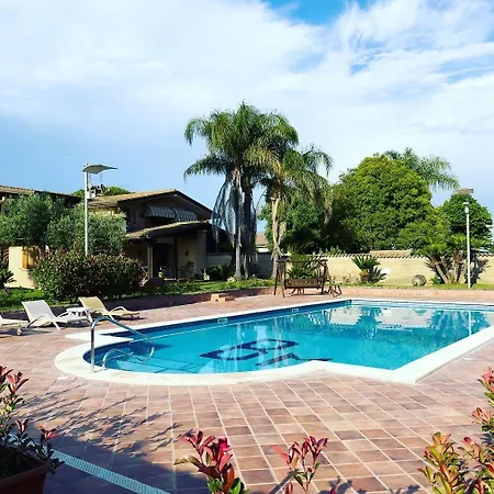 Oasi Di Mamma Clara 4* Latina