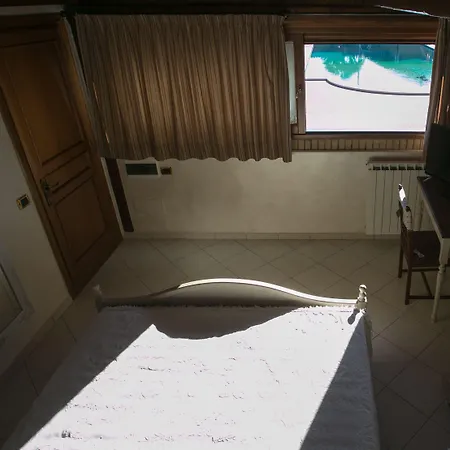 Oasi Di Mamma Clara Bed & Breakfast 4*